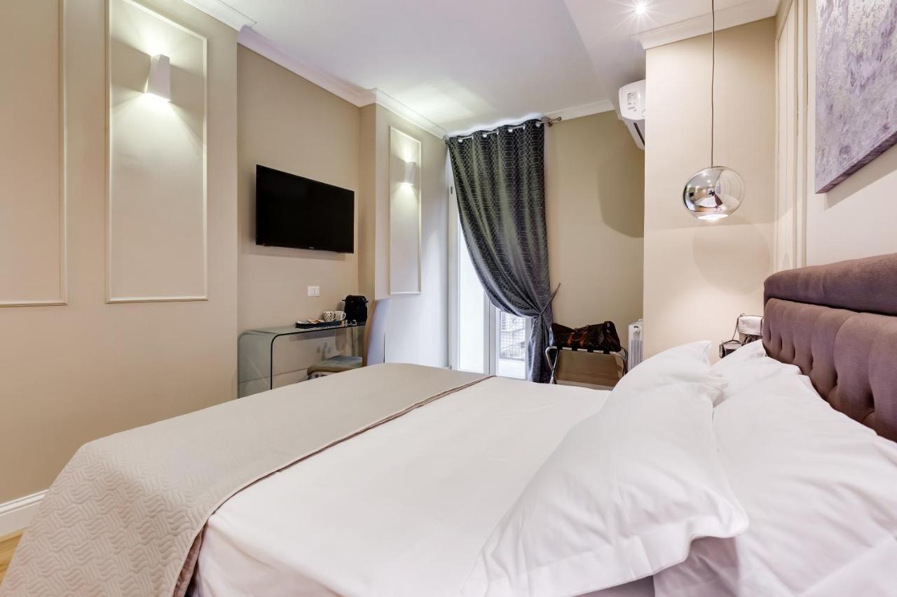 Standard Double Suite