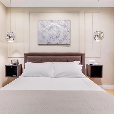 Mellini Palace Suites By Premium Suites Collection-3